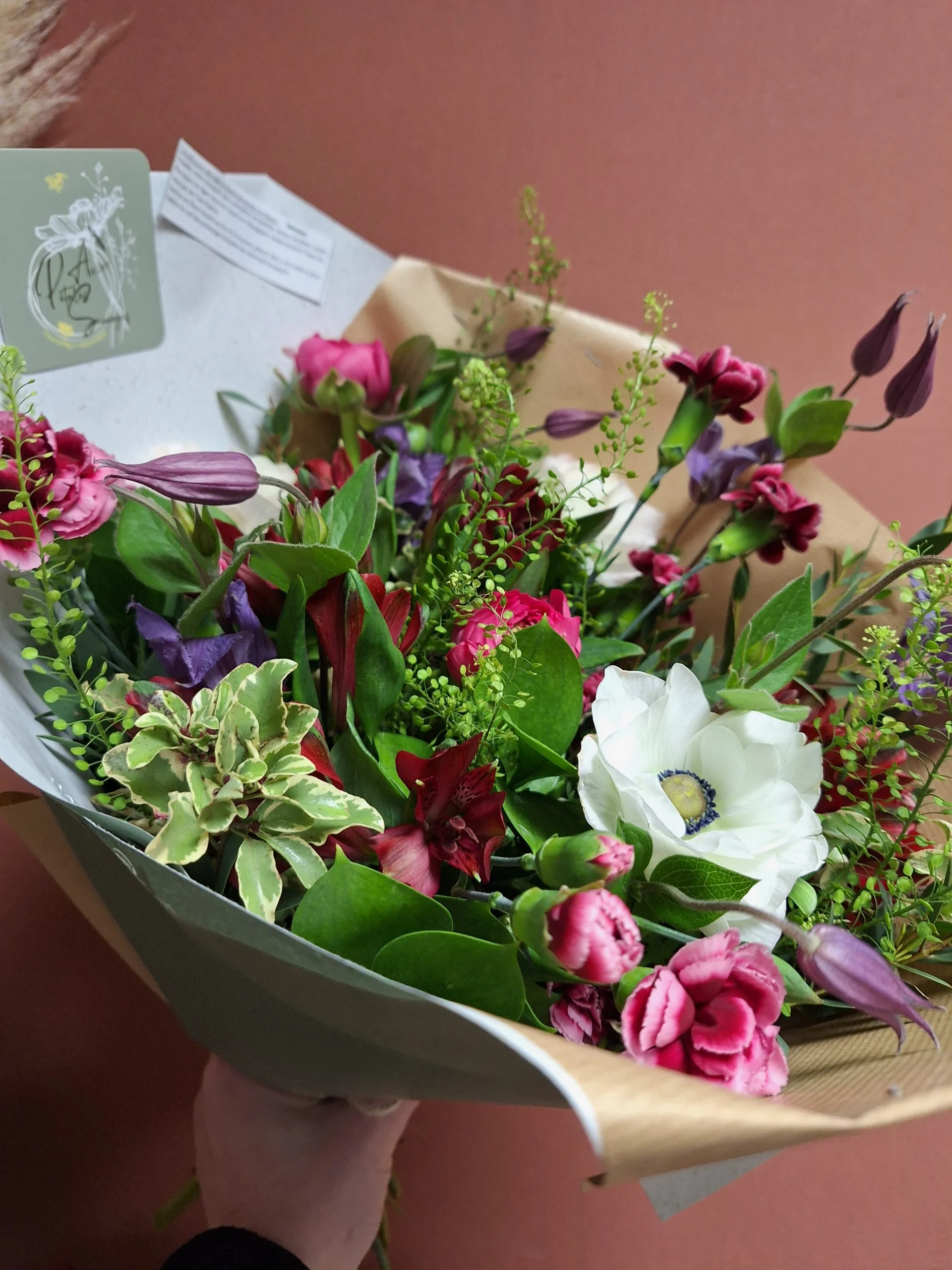 Bouquet Amour, par Atelier Pétales Sauvages, fleuriste à Agey