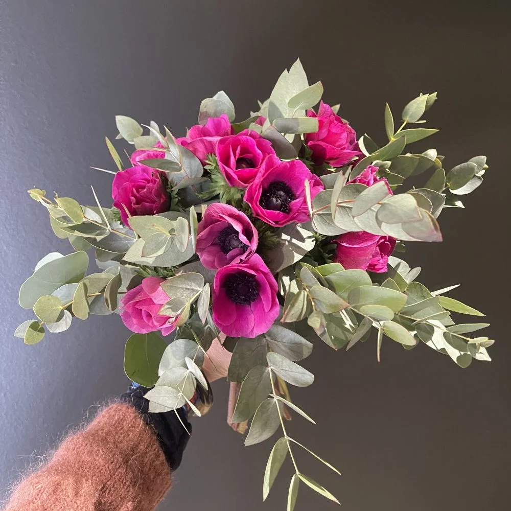 Bouquet d'Anémones, par Marguerite et compagnie, fleuriste à Cusset