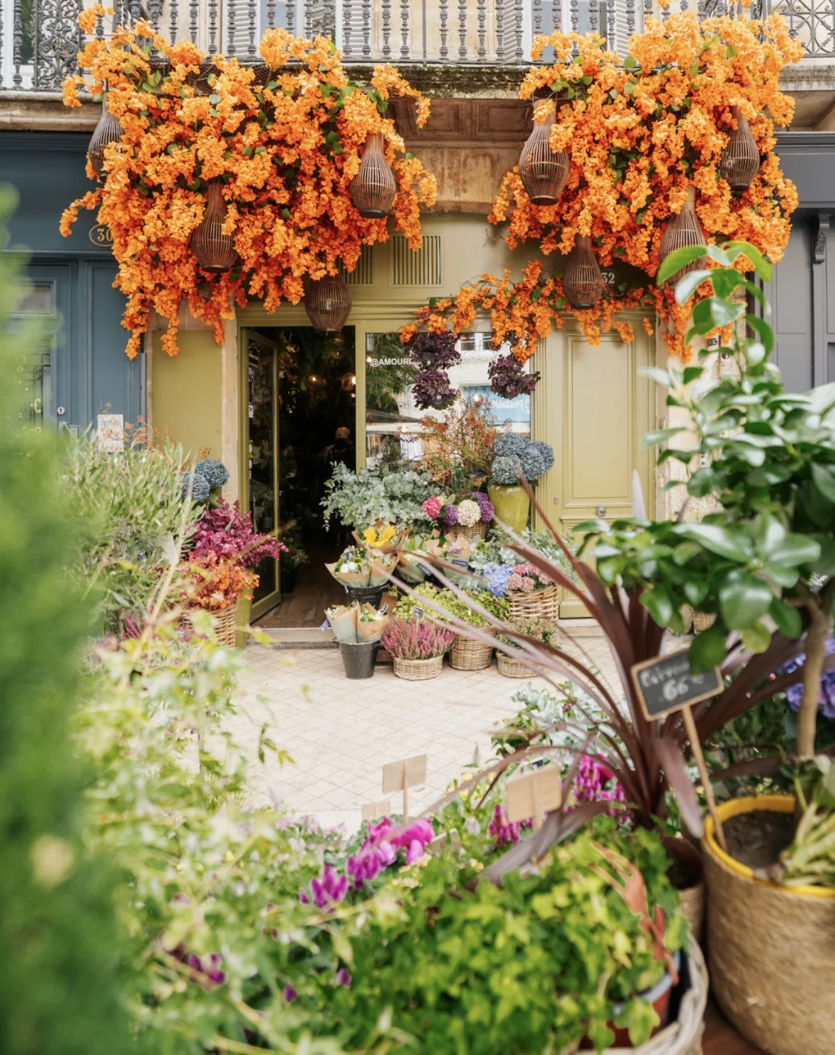 Livraison de fleurs Bordeaux et proximité, par Amour de fleurs Bordeaux, artisan fleuriste