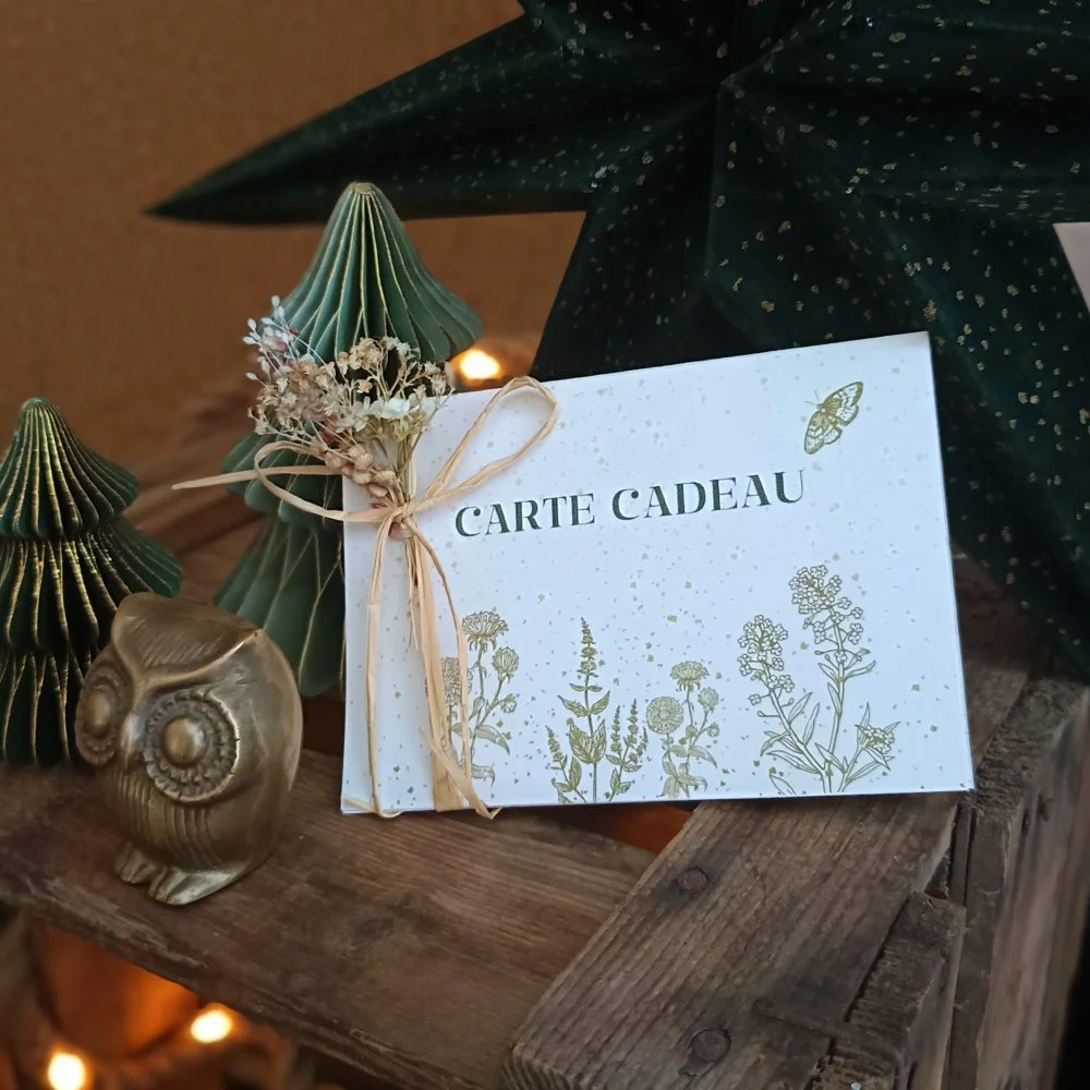 Carte cadeau personnalisable, par Atelier Cotylédon, fleuriste à Quimper