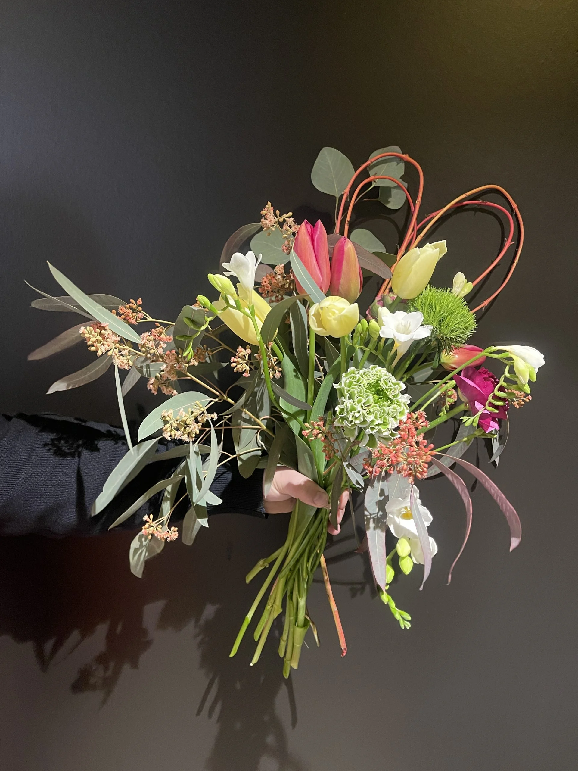 Bouquet Saint-Valentin, par Marguerite et compagnie, fleuriste à Cusset