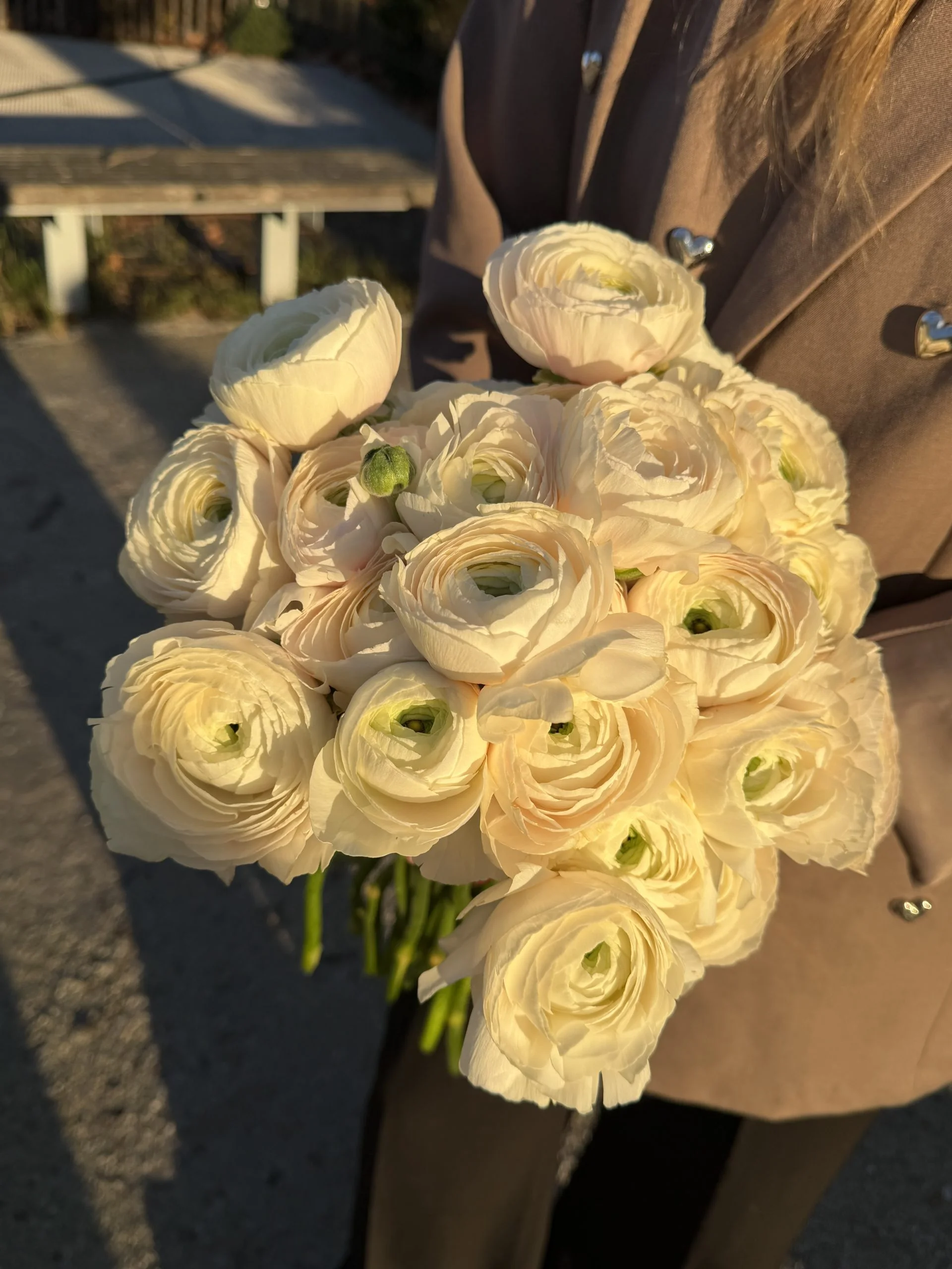 Bouquet de Renoncules, par Fleurs d’élégance, fleuriste à Caen