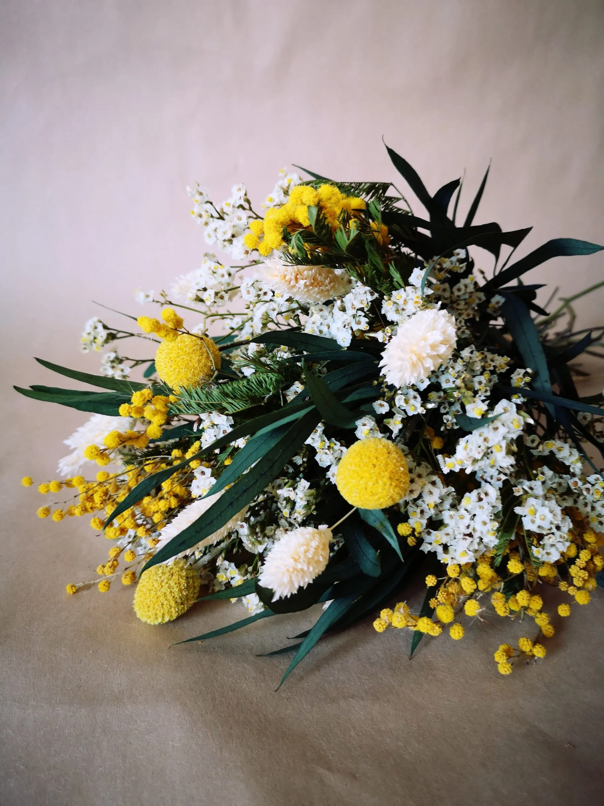Bouquet Le Sud | Fleurs séchées, par Les Rêveries d'Elise - Studio floral, fleuriste à Aix-en-Provence