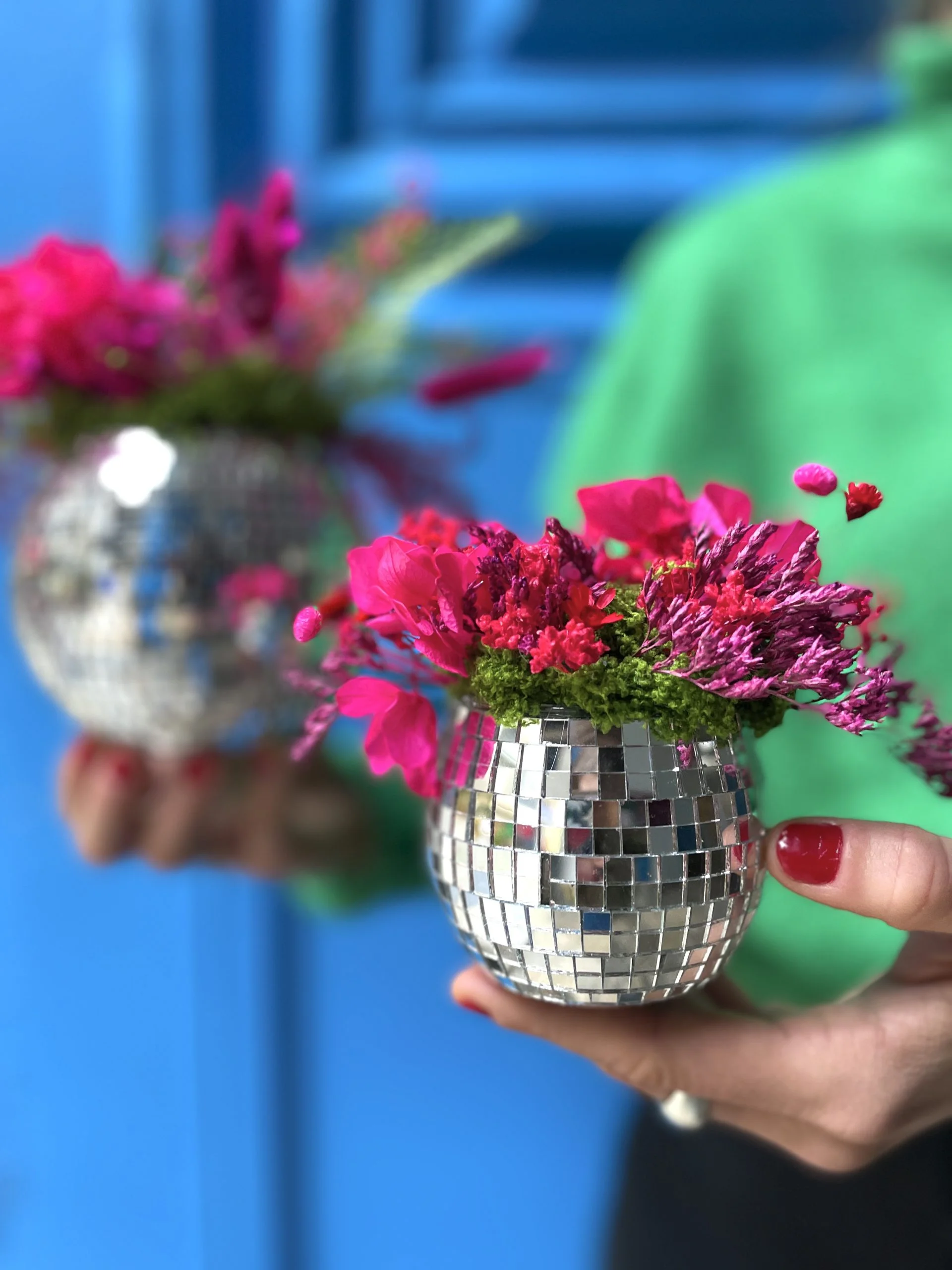 Boule à facettes, par Atelier fleuri, fleuriste à Besançon