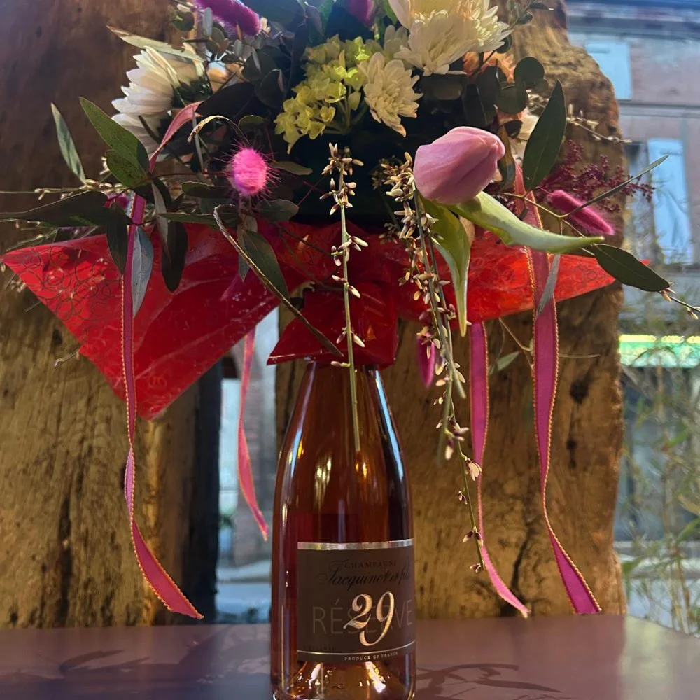 champagne et fleurs, par A Little Flower, fleuriste à Saint-Sulpice-sur-Lèze