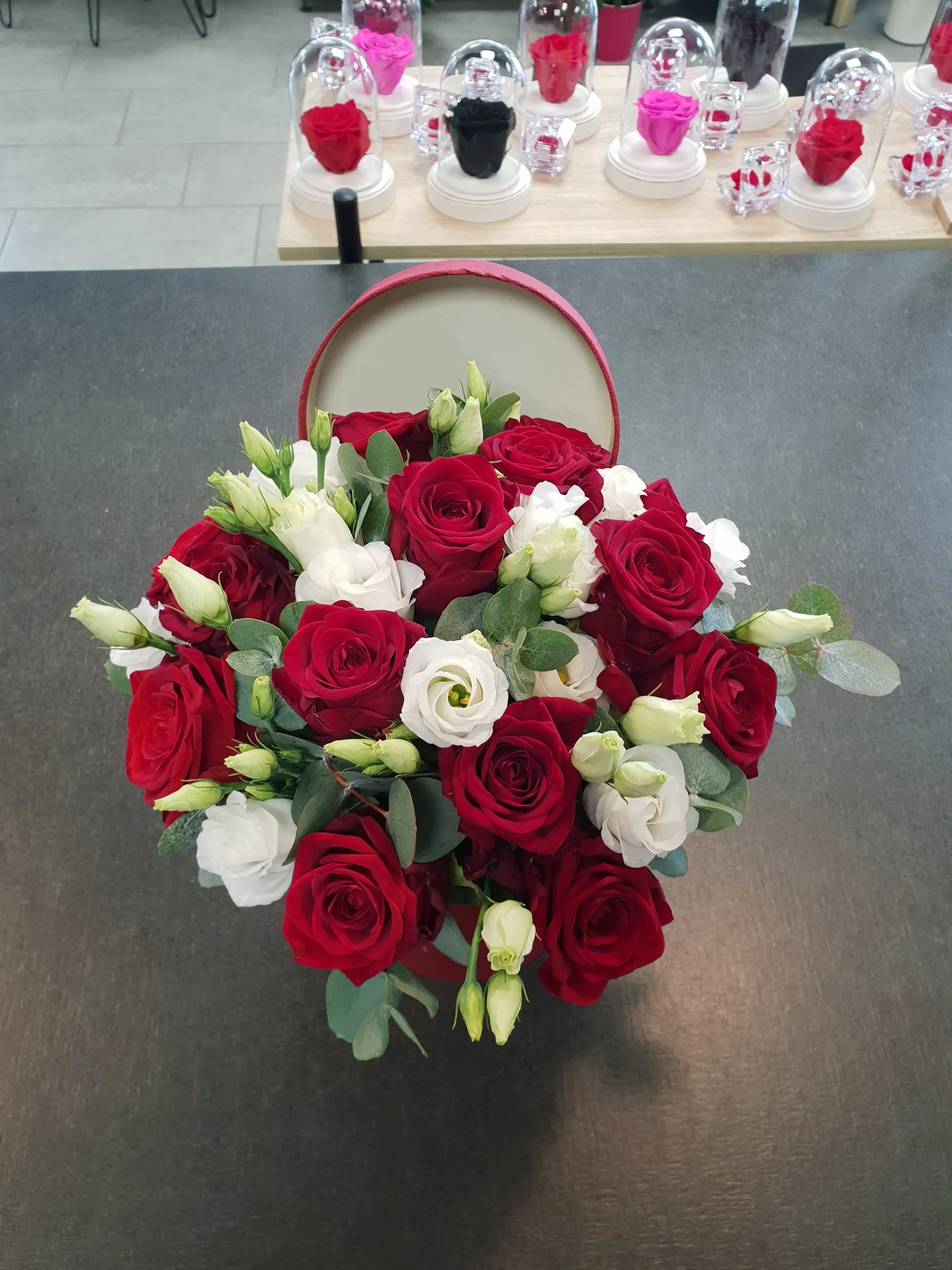 Bouquet Saint-Valentin, par Un jour une fleur, fleuriste à Tigery