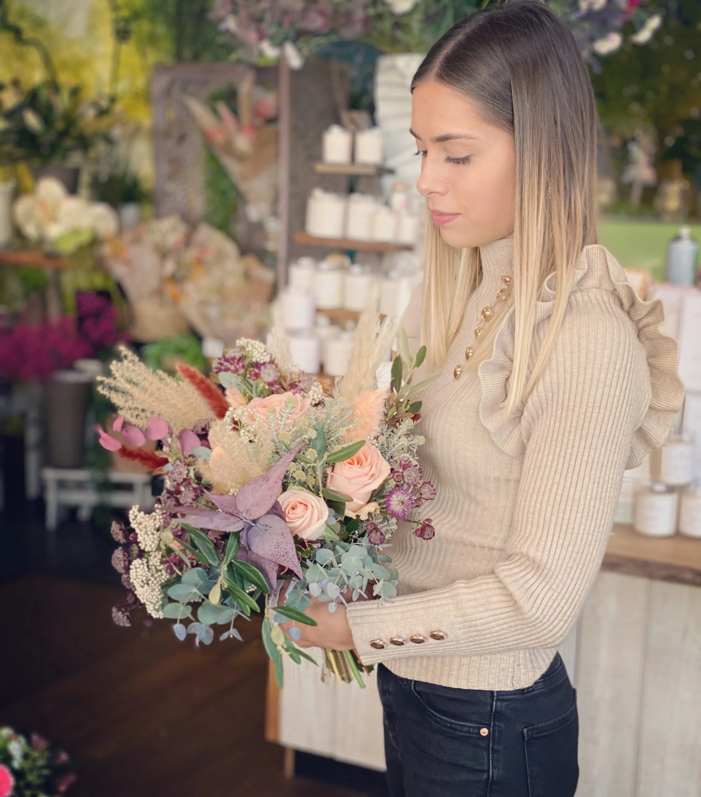 Livraison de fleurs Douarnenez et proximité, par Maïfleurs, artisan fleuriste