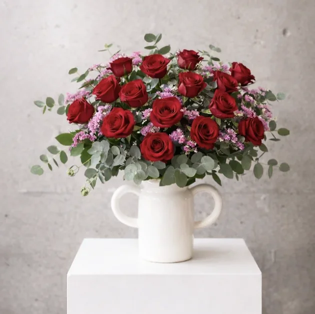 Bouquet Roses rouges (11 tiges), par Canopée Marseille, fleuriste à Marseille