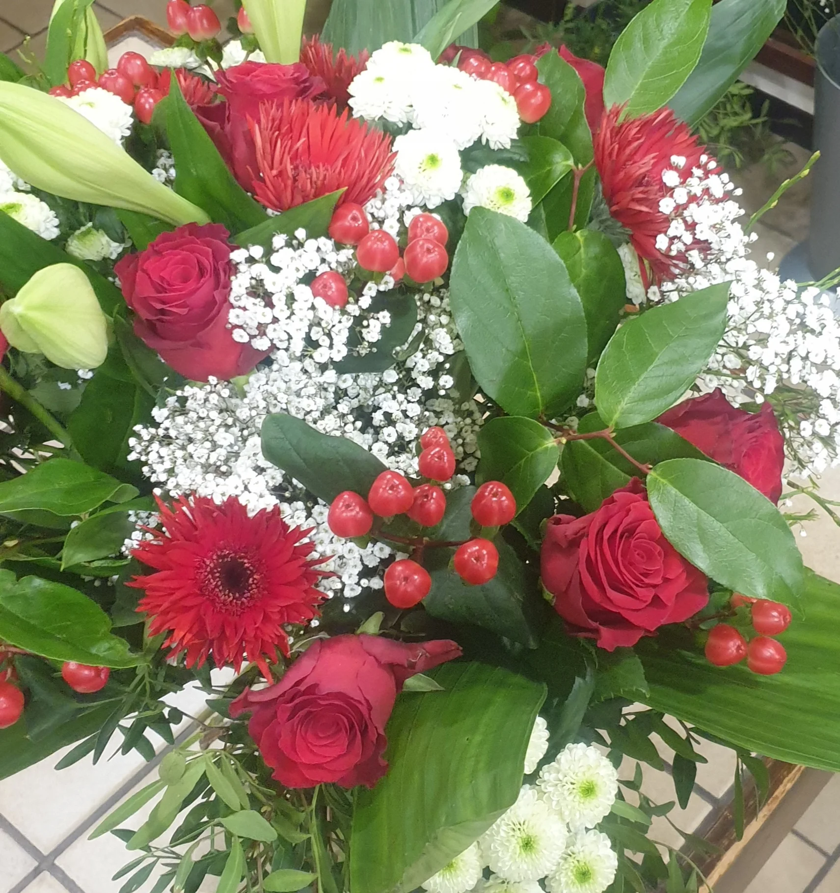 Bouquet Saint-Valentin, par Fleurs Baccara, fleuriste à Dour