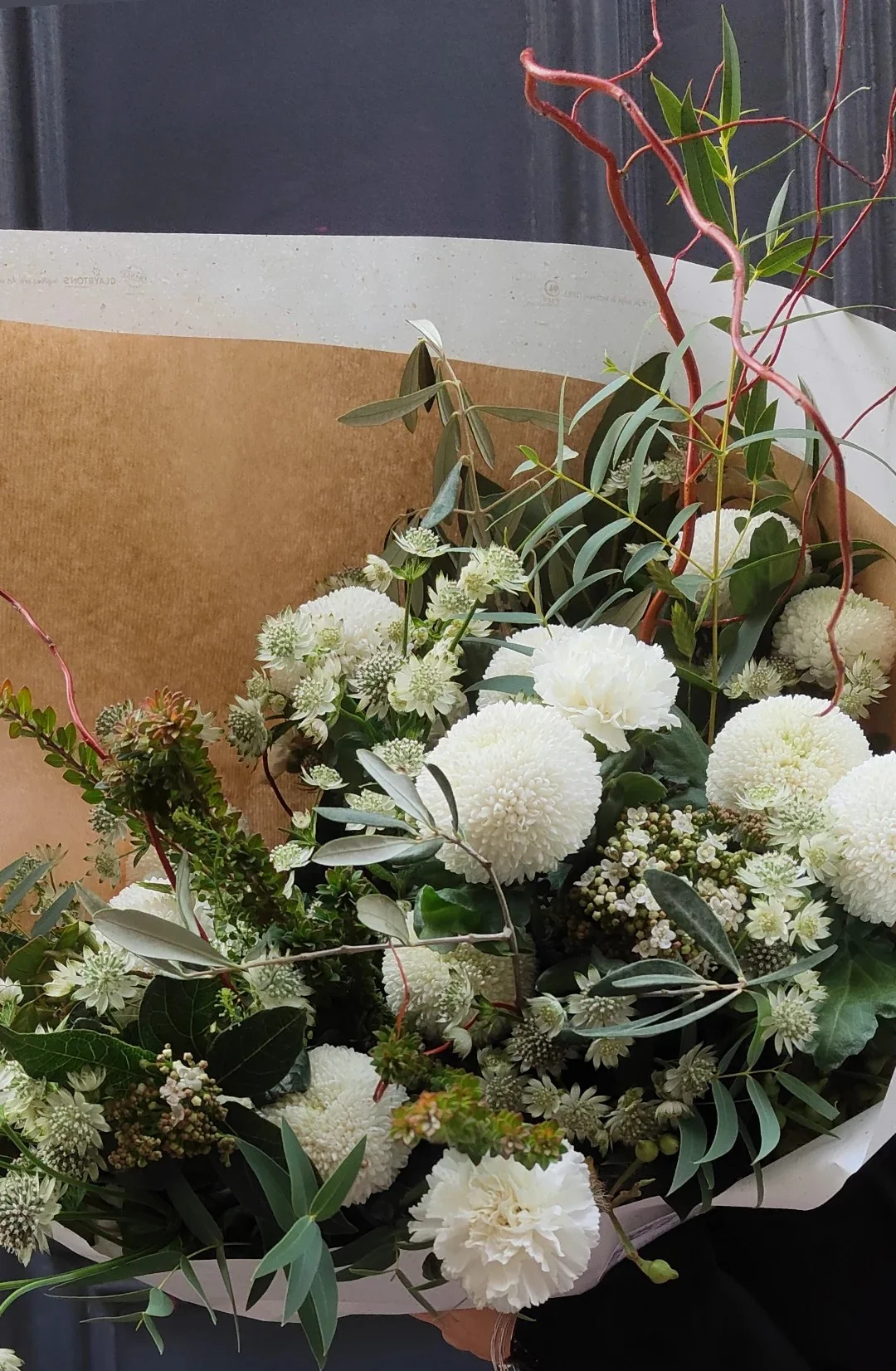 Bouquet Blanc & Vert, par La Belle Saison, fleuriste à Toulouse