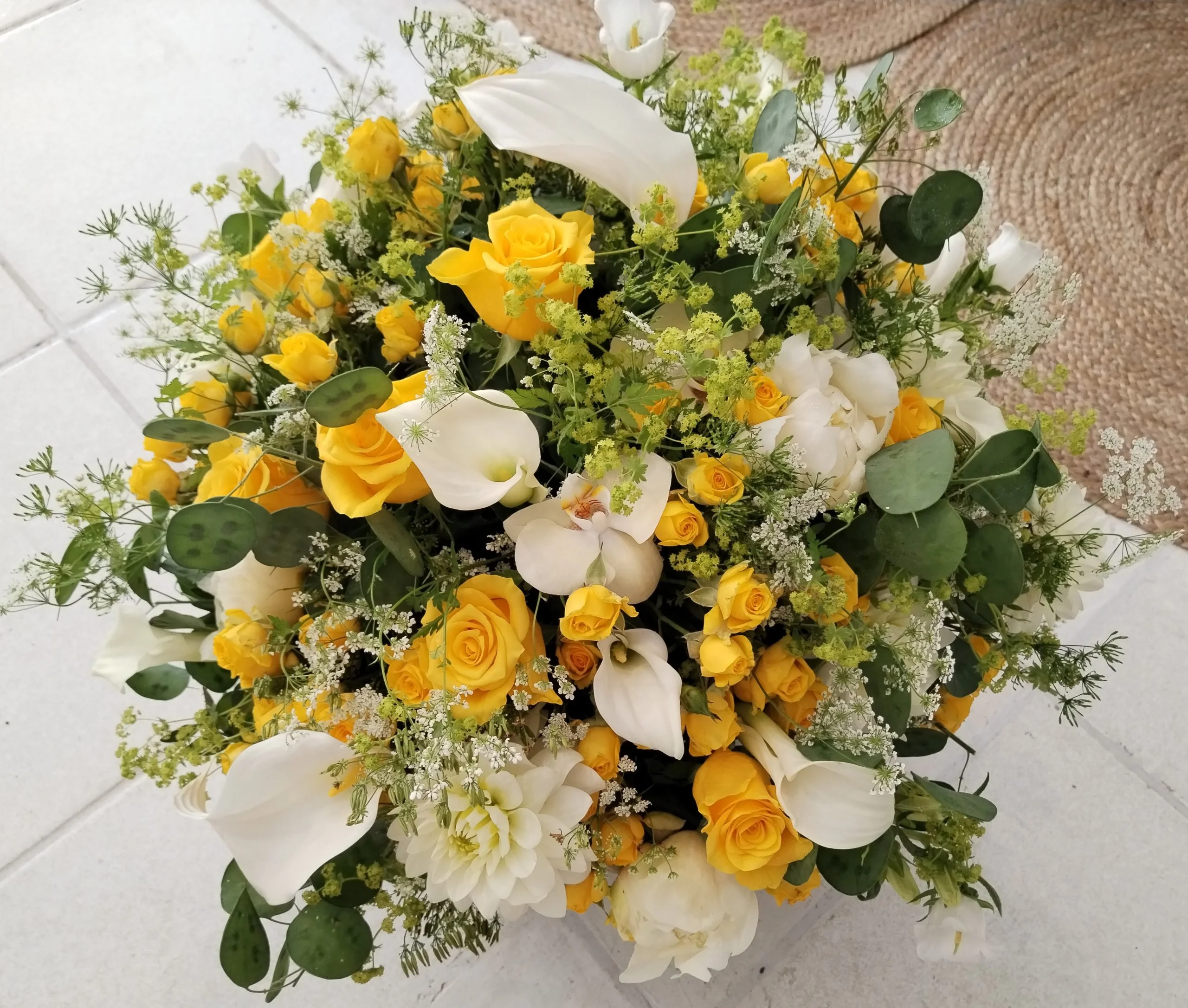 Bouquet de l&rsquo;Artisan / Camaïeu Jaune, par Hana Fleurs, fleuriste à Aubenas