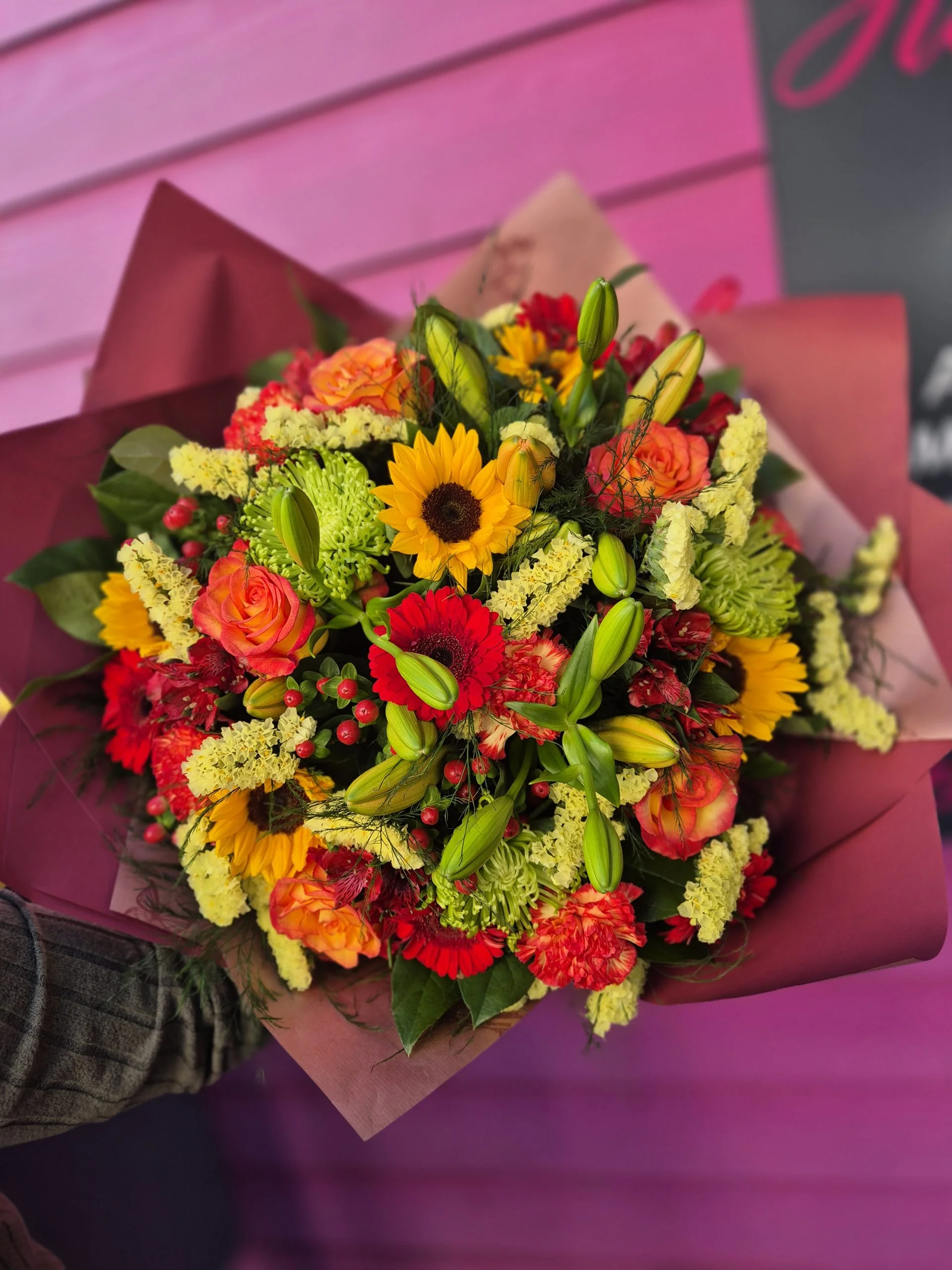 Livraison de fleurs Pau et proximité, par Hellebore, artisan fleuriste