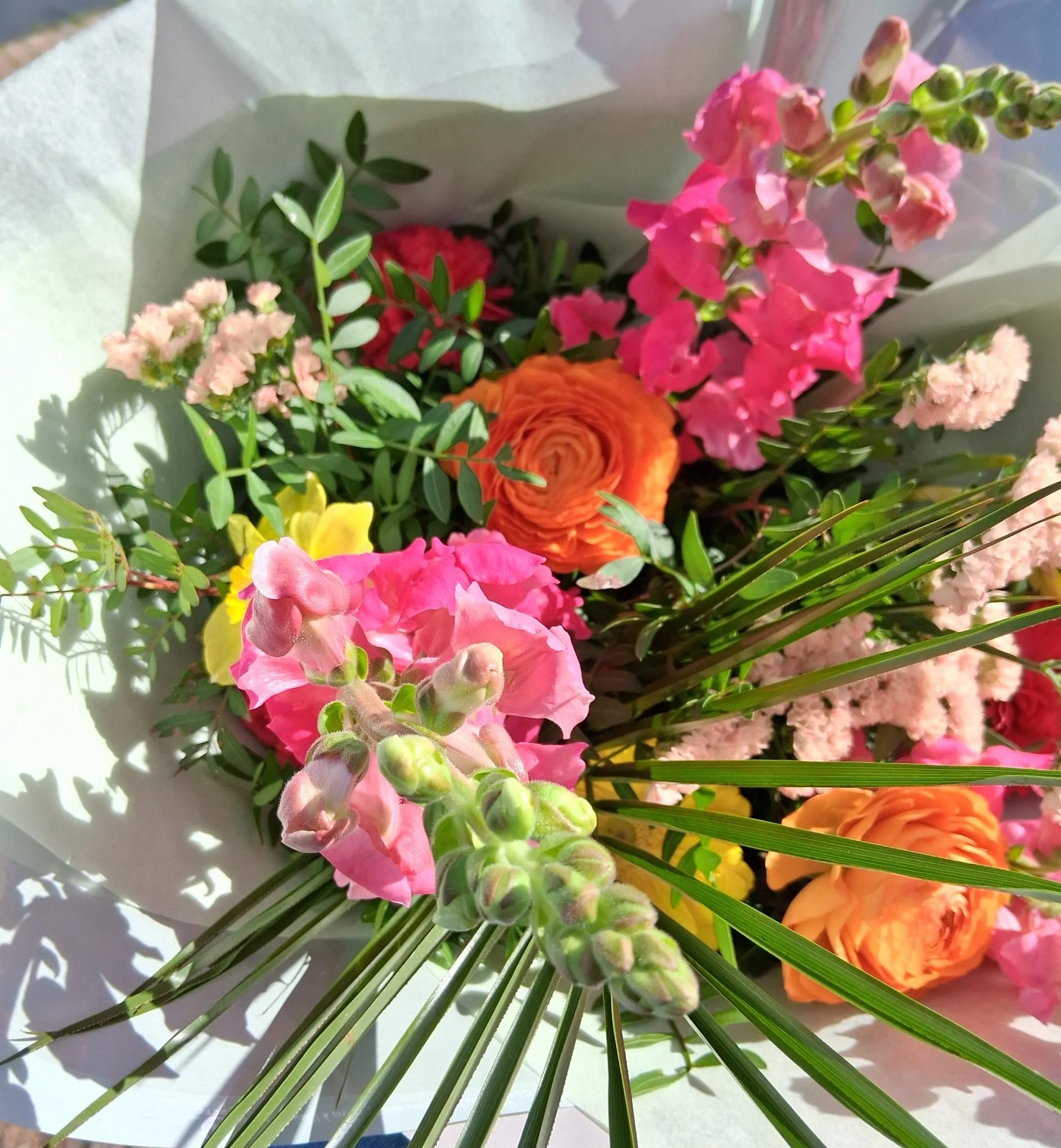 Bouquet Coloré, par Bonheur des fleurs, fleuriste à La Montagne