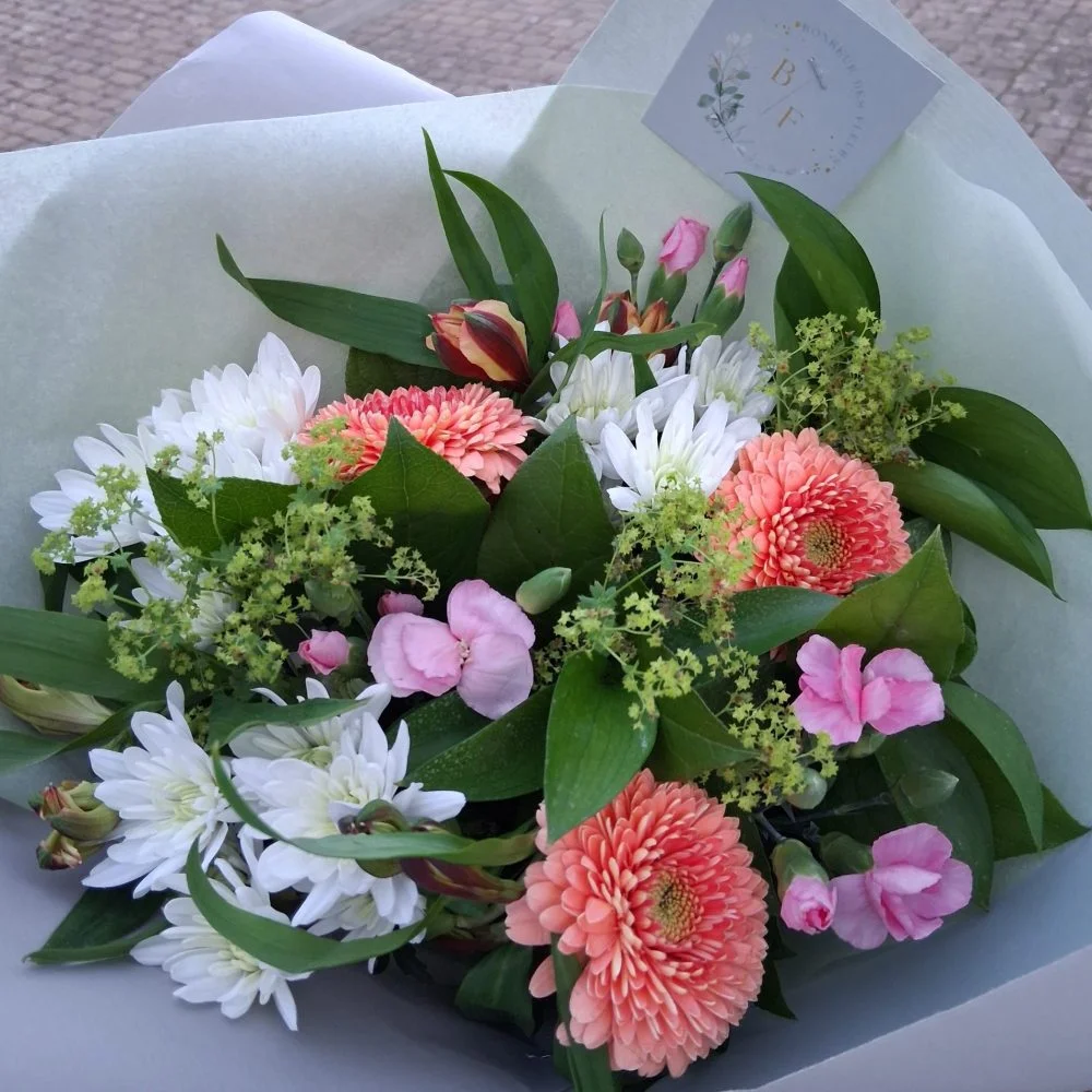 Bouquet Douceur, par Bonheur des fleurs, fleuriste à La Montagne
