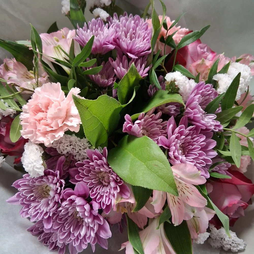 Bouquet Romantique, par Bonheur des fleurs, fleuriste à La Montagne