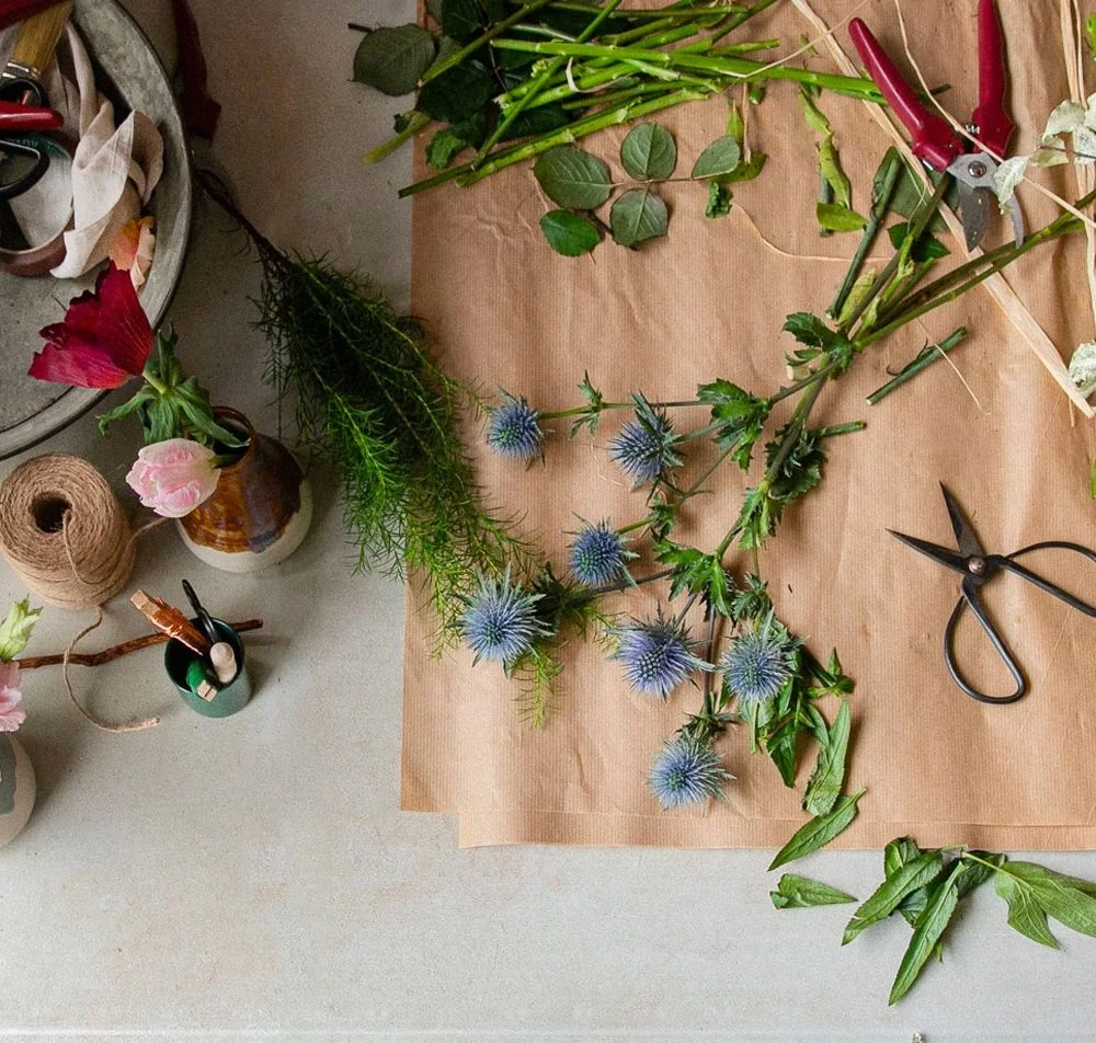 Ateliers floraux - Livraison de bouquets de fleurs par vos fleuristes préférés