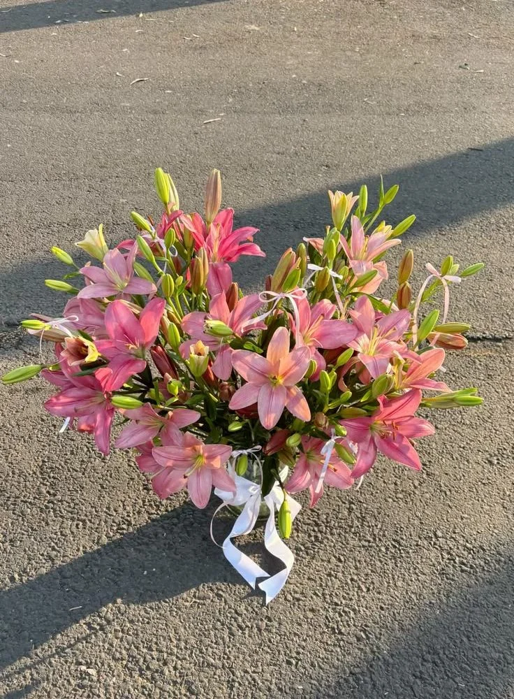 Bouquet de Lys, par MAŸ Fleuriste, fleuriste à Bayonne