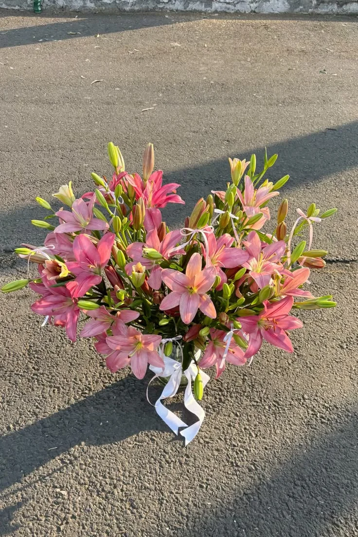 Bouquet de Lys, par MAŸ Fleuriste, fleuriste à Bayonne