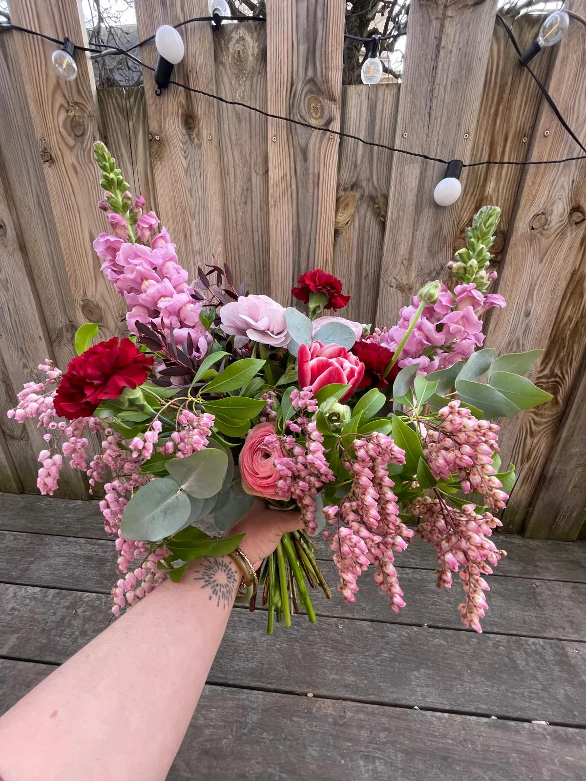 Bouquet Coccinelle, par Le Jardin de O'hara, fleuriste à Pontoise