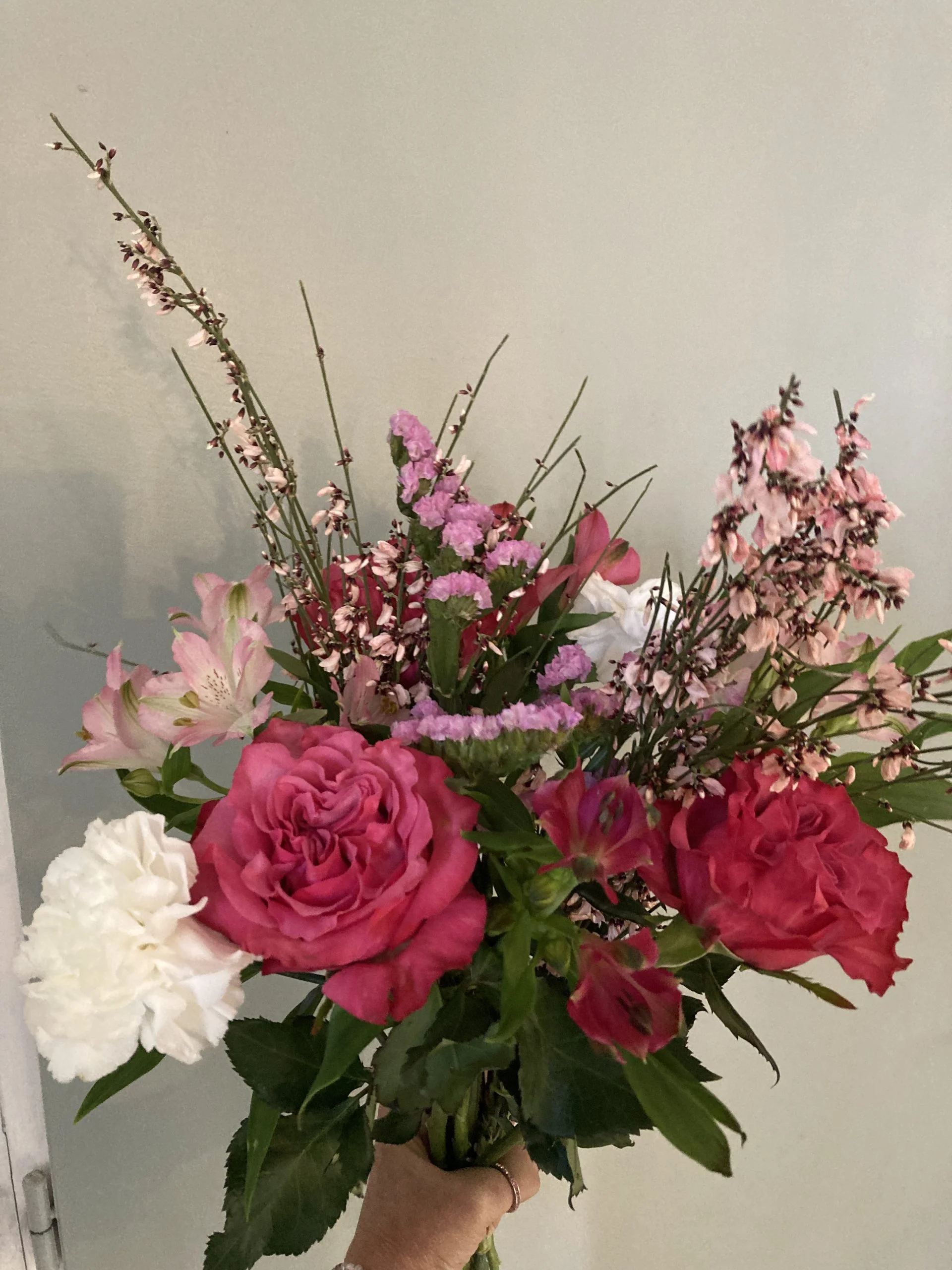 Flower Delivery in Dijon and the Surrounding Area, by Un Jardin en Ville, an Artisan Florist
