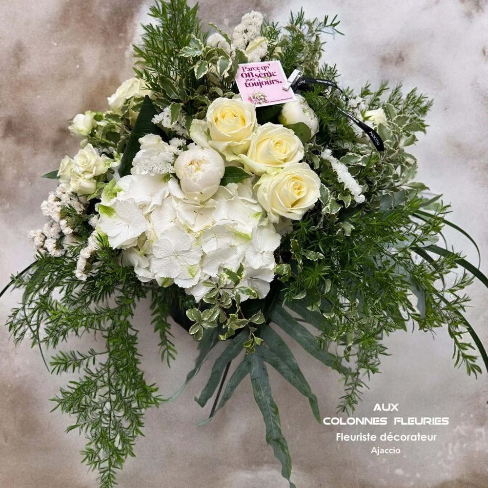 Bouquet Félicitations, par Aux Colonnes Fleuries, fleuriste à Ajaccio