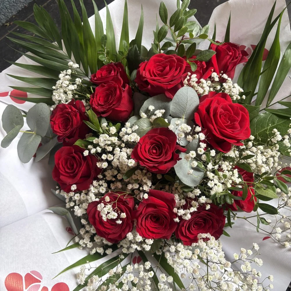 Bouquet de Roses rouges, par Coeur de Fleur, fleuriste à Gembloux