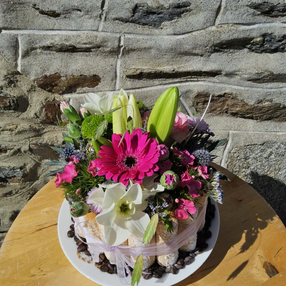 CHARLOTTE AUX FLEURS, par A l'Orchidée & Co, fleuriste à Plérin