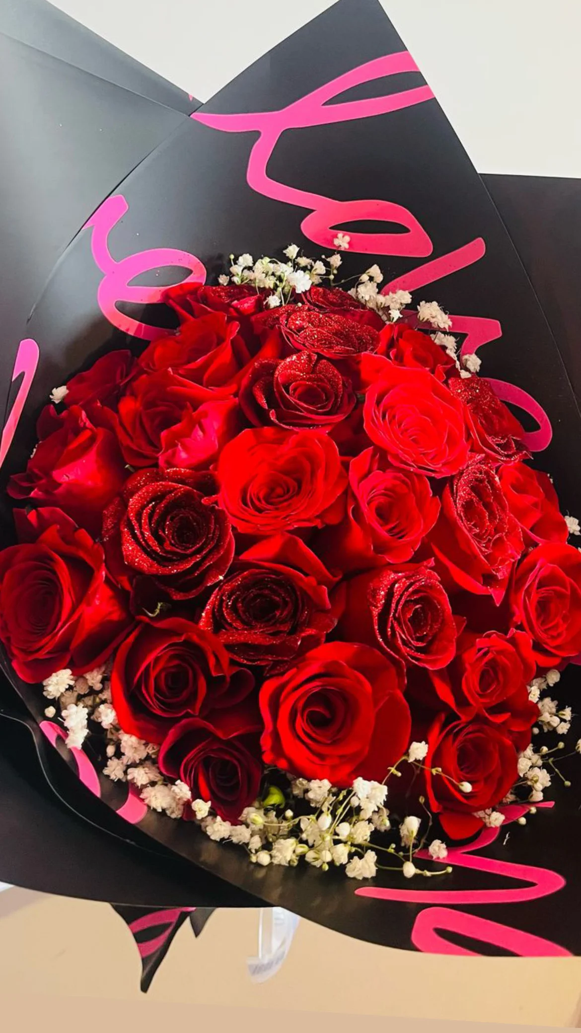 BOUQUET DE 25 ROSE, par Passion Florale by Lili-fleurs, fleuriste à Le Moule