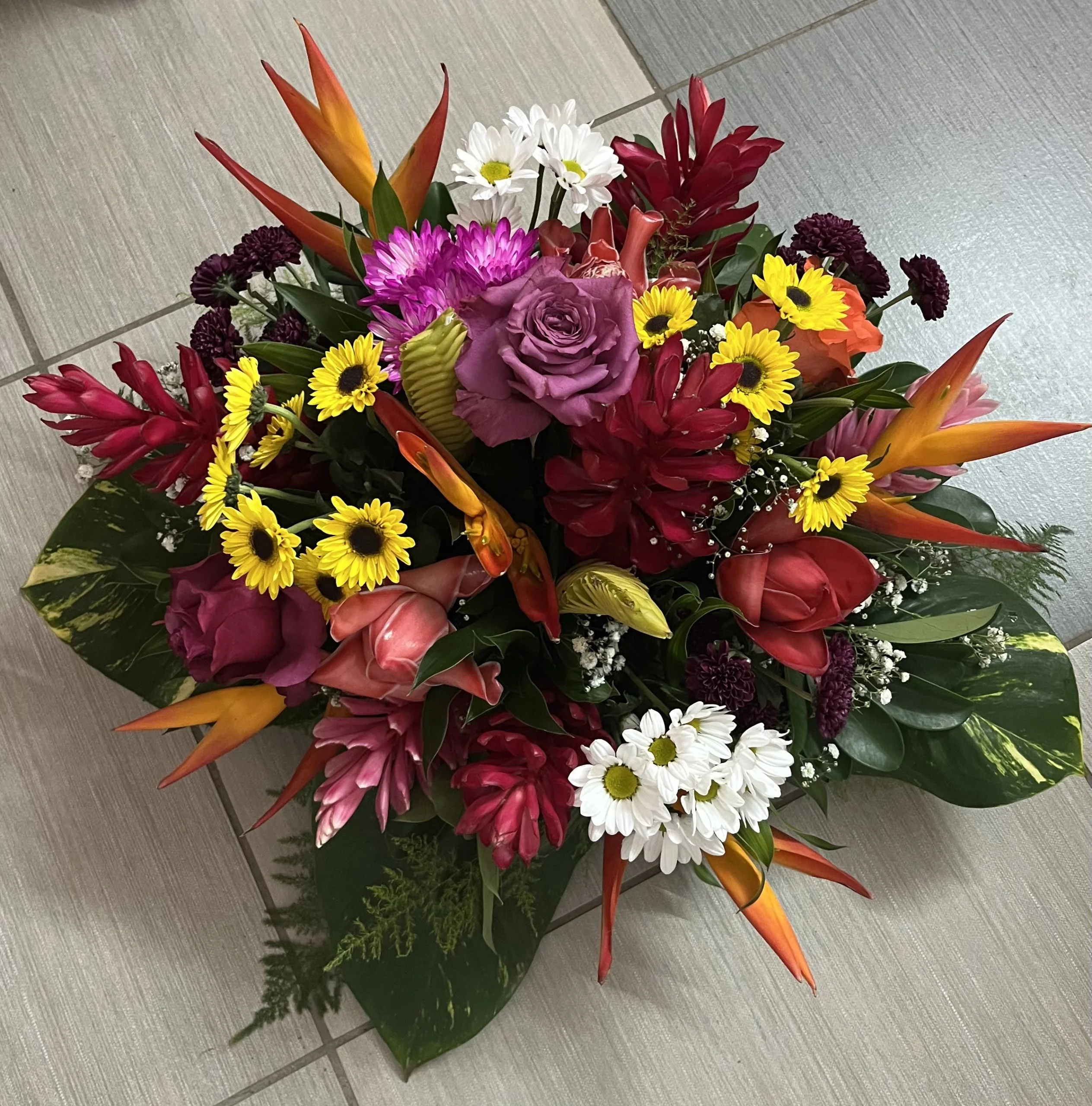 COUSSIN, par Passion Florale by Lili-fleurs, fleuriste à Le Moule