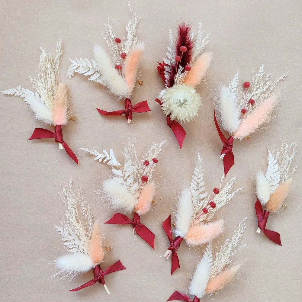 Boutonnières, par Les Rêveries d'Elise - Studio floral, fleuriste à Aix-en-Provence