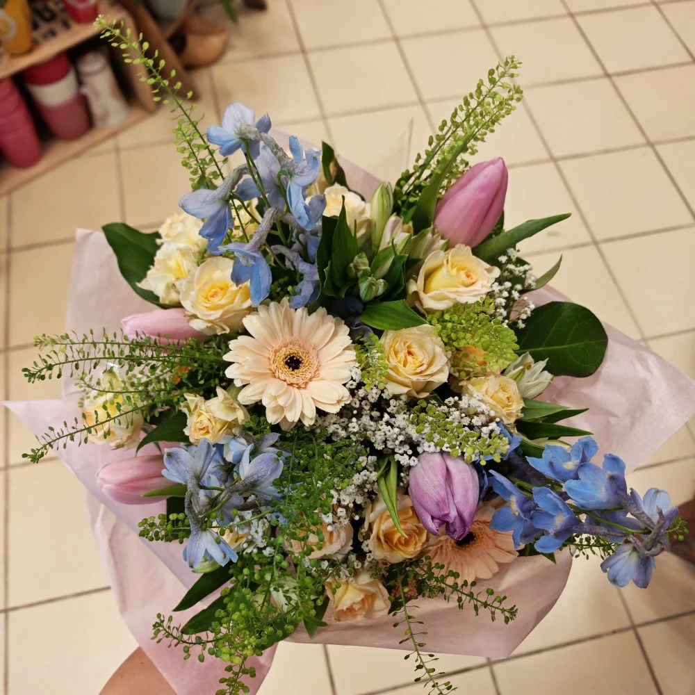 Bouquet Naissance, par L'arrosoir de Marie, fleuriste à Fontaine-la-Guyon