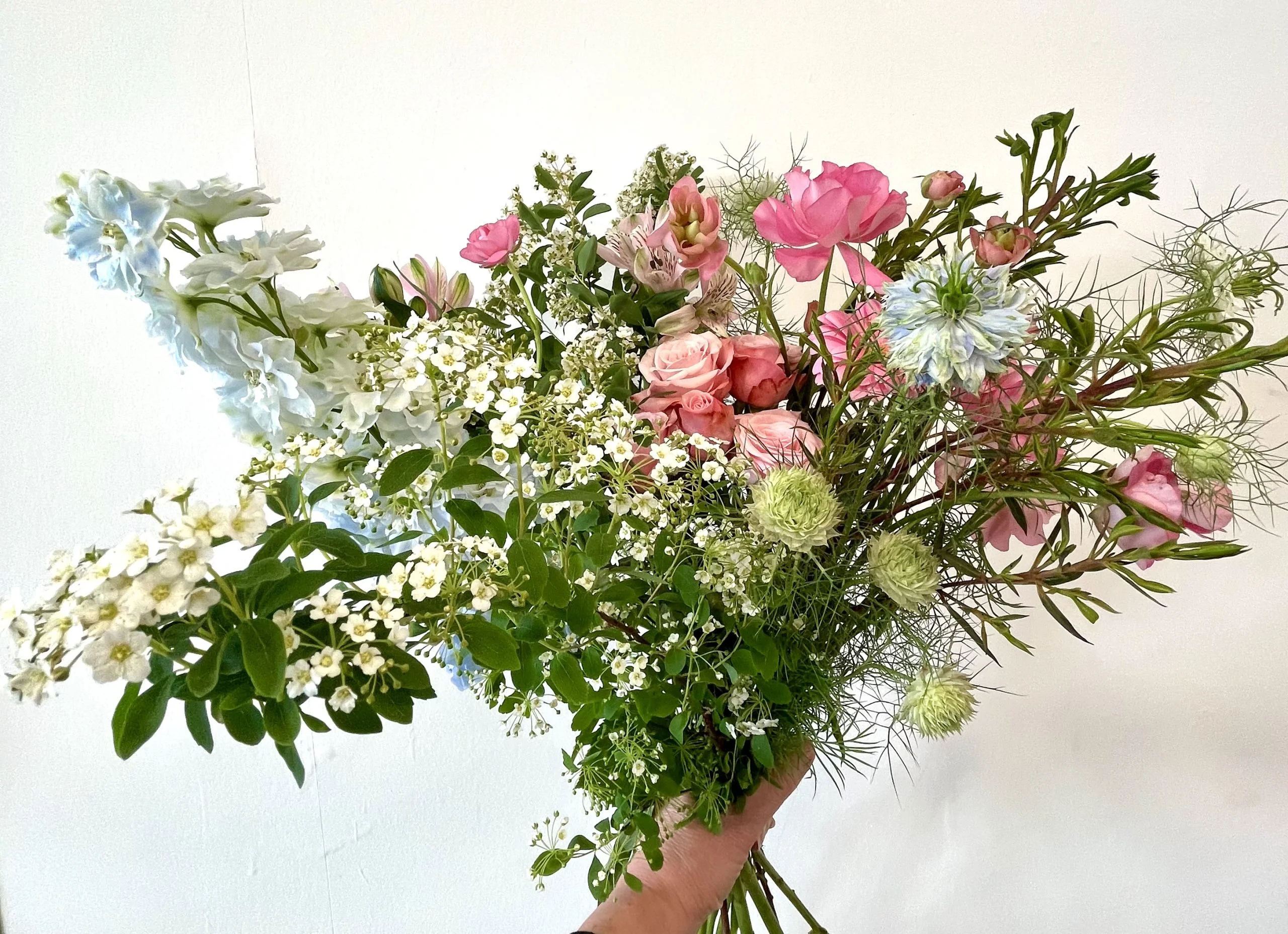 Bouquet Amitié, par Pop Flower, fleuriste à Saint-Germain-en-Laye