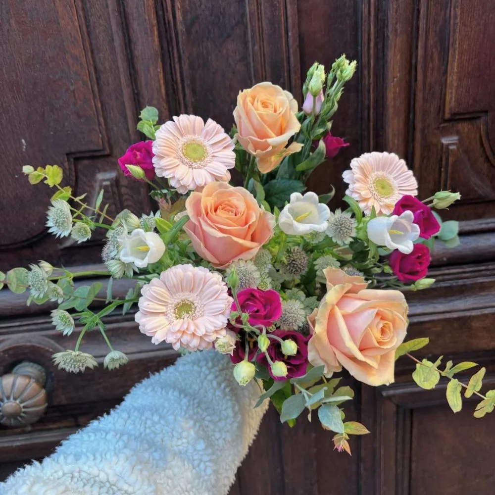 bouquet pep's coloré, par Herbacée, fleuriste à Francheville