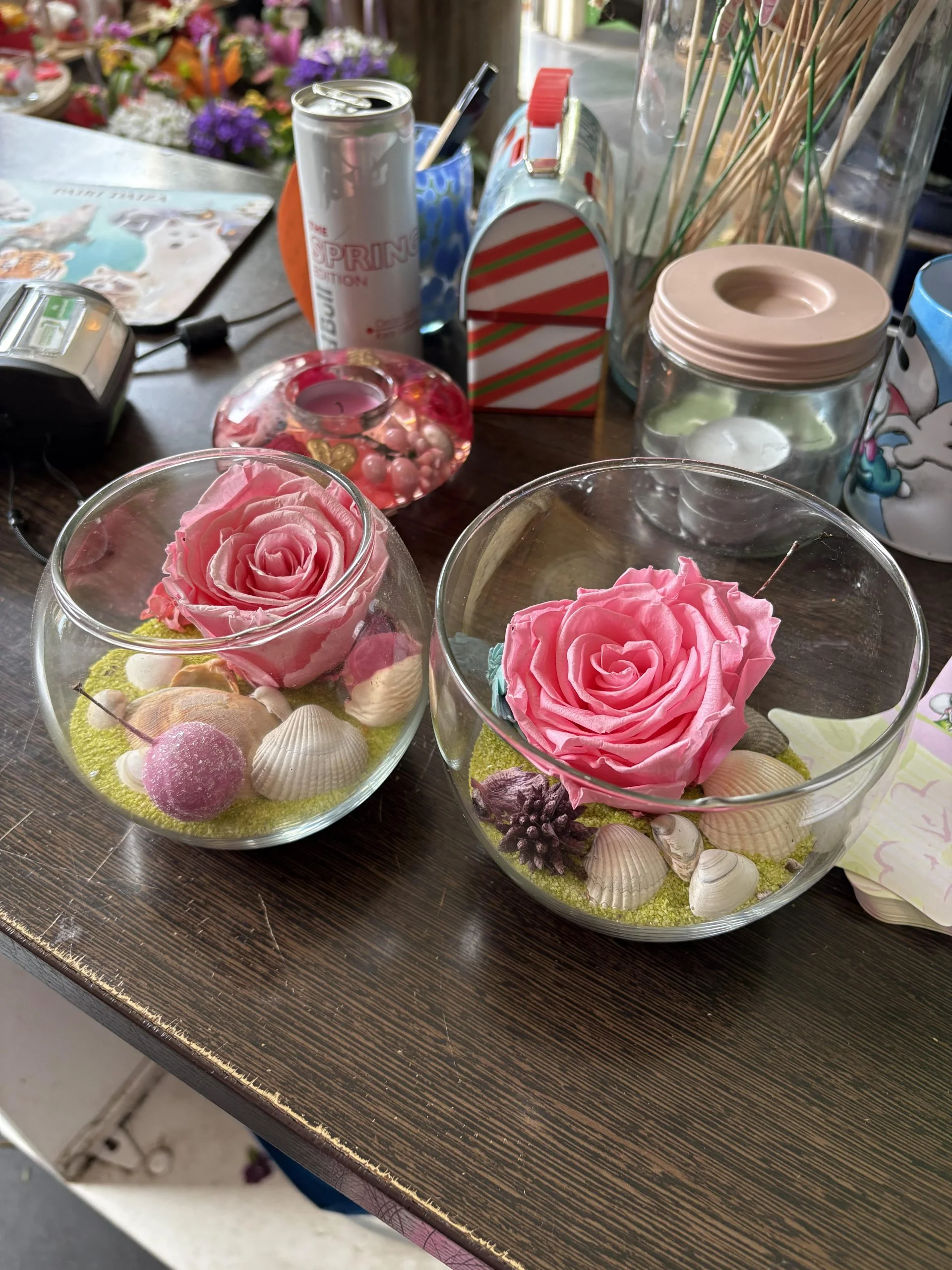 rose éternelle pot bulle, par Coeur de Fleur, fleuriste à Gembloux