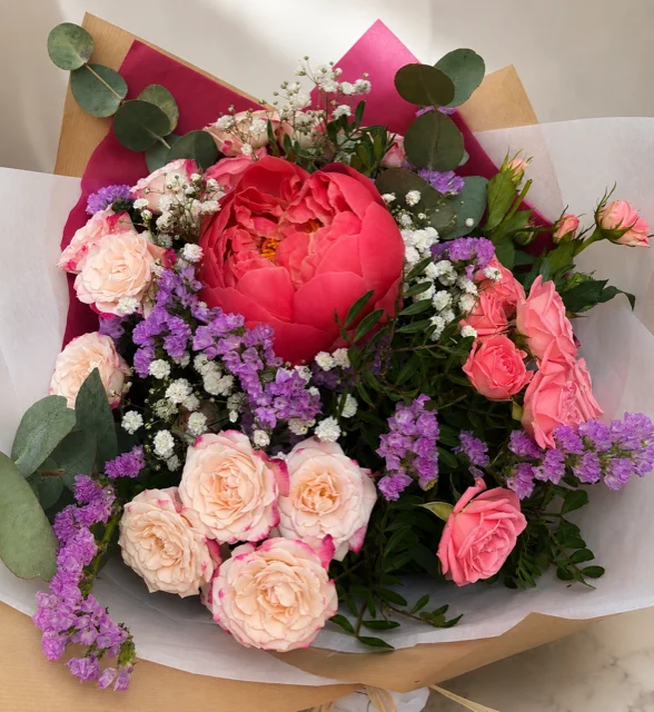 Bouquet Fête des Mères, par Nice fleurs Grenoble, fleuriste à Grenoble