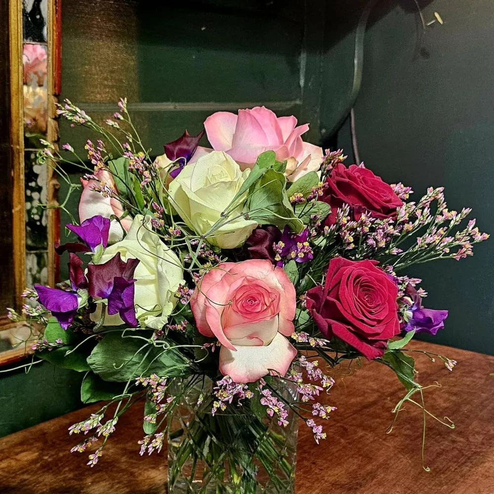 Bouquet Élégance : fête des mères, par Isabelle Brethomé, fleuriste à Les Sables-d'Olonne