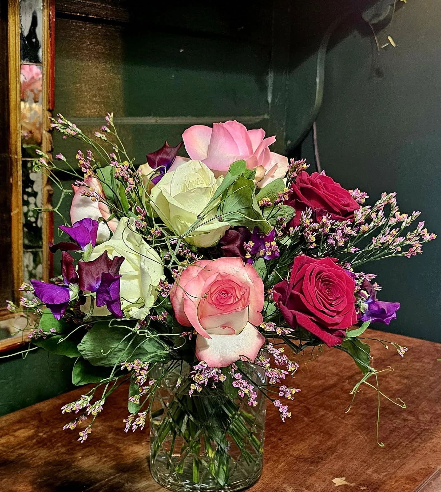 Bouquet Élégance : fête des mères, par Isabelle Brethomé, fleuriste à Les Sables-d'Olonne