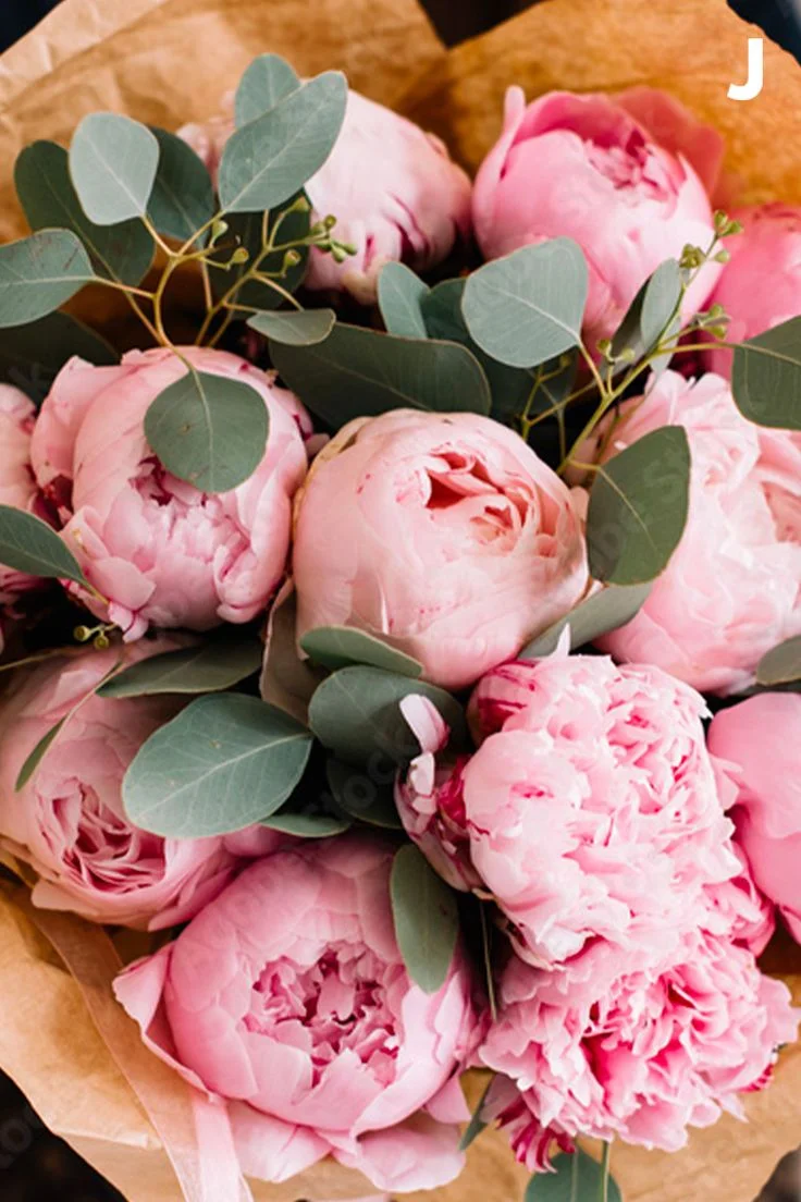 Bouquet Fête des Mères, par Empreinte de Violettes, fleuriste à Six-Fours-les-Plages