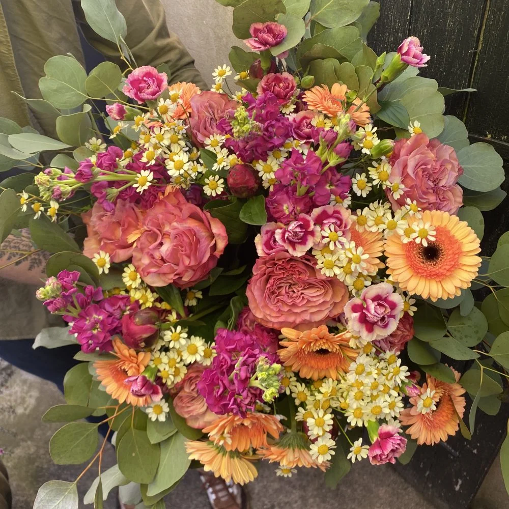 Bouquet Fete des Meres PEP'S, par L’Atelier Vegetal, fleuriste à Cérans-Foulletourte