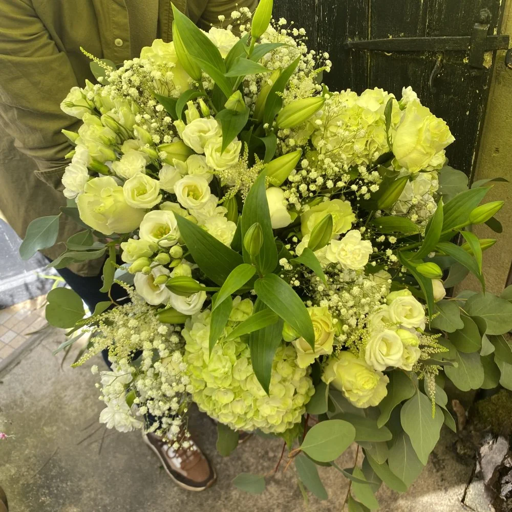 Bouquet Fête Des Mères Pudeur, par L’Atelier Vegetal, fleuriste à Cérans-Foulletourte
