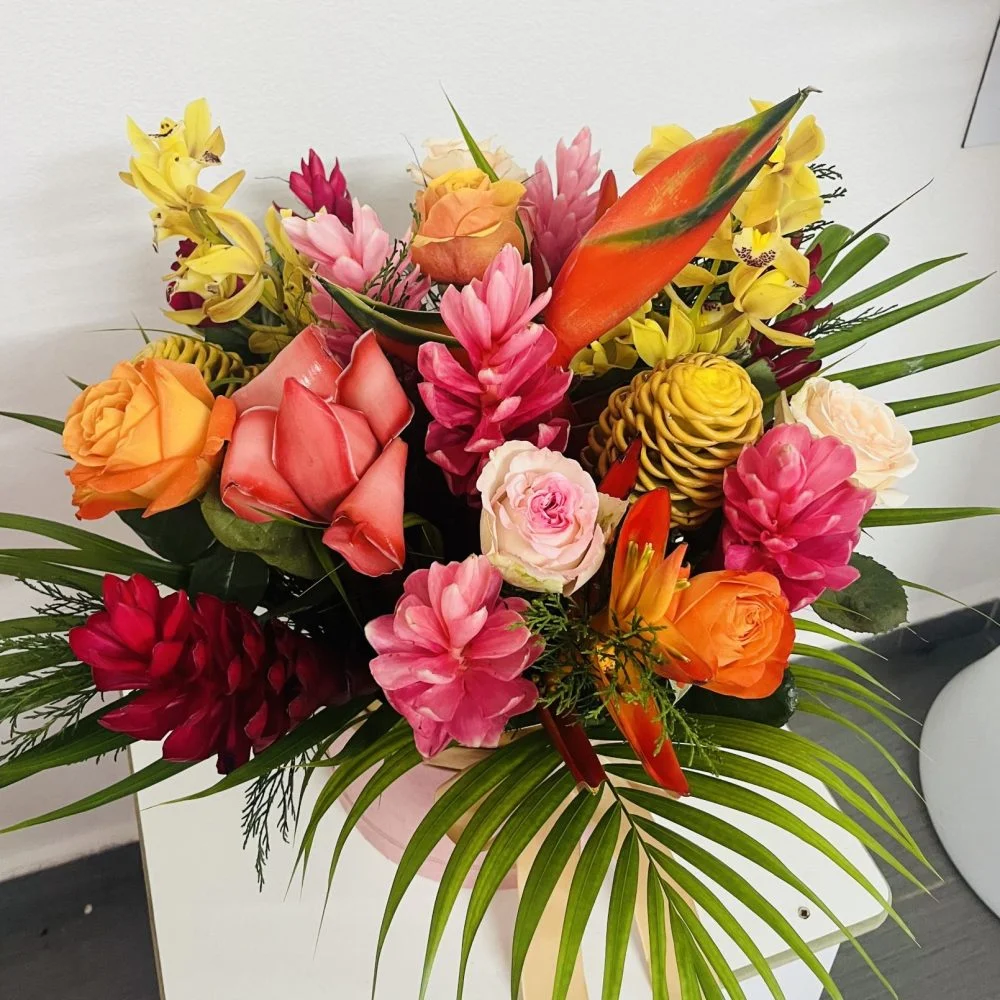 Élégance Tropicale, par Passion Florale by Lili-fleurs, fleuriste à Le Moule