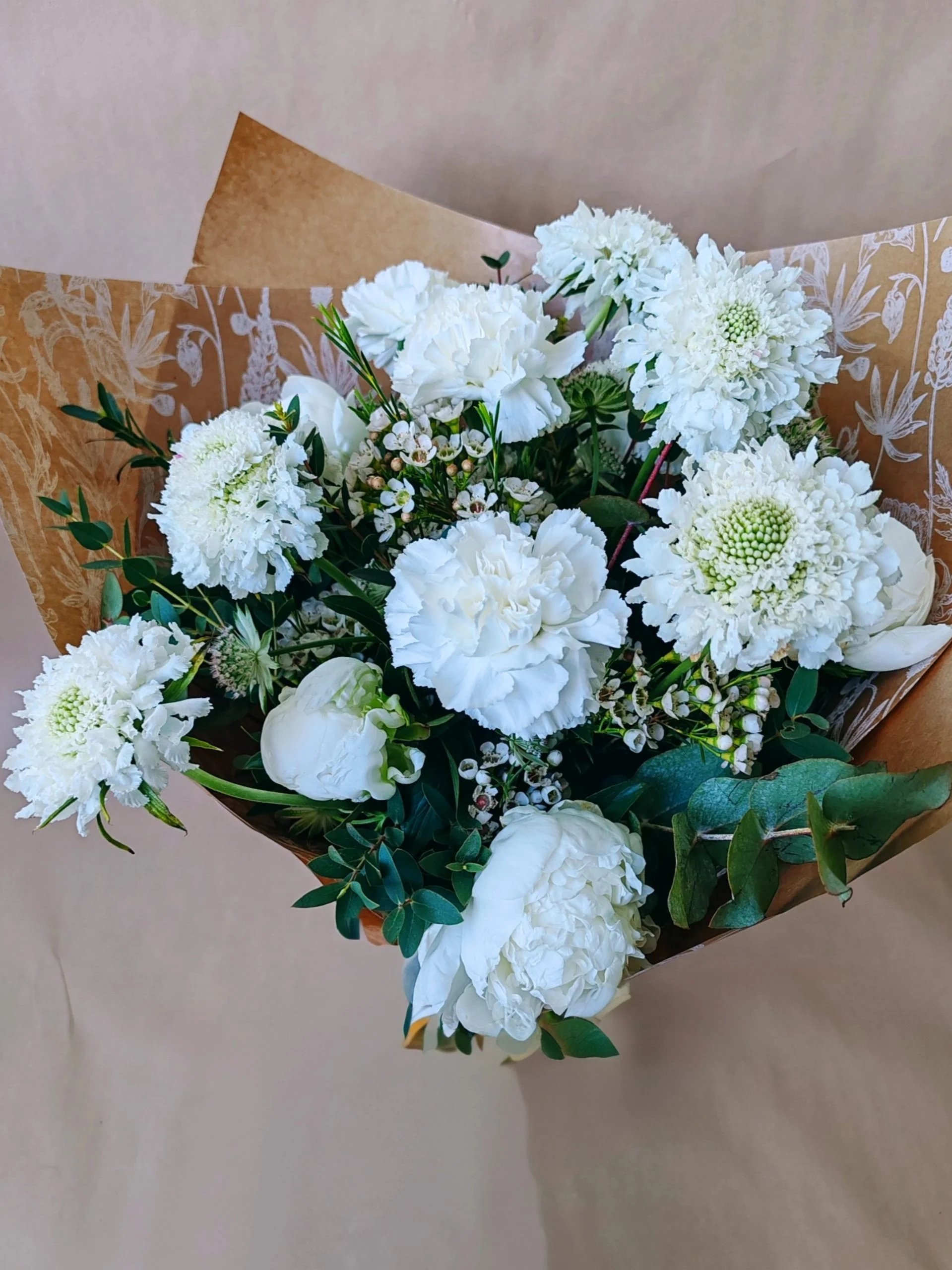 Bouquet Blanc, par Les Rêveries d'Elise - Studio floral, fleuriste à Aix-en-Provence