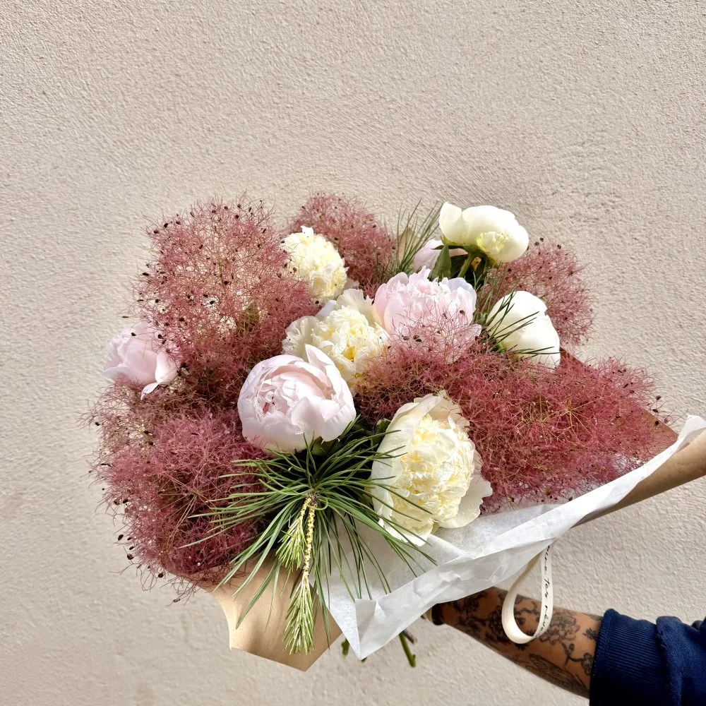 Bouquet Fête des Mères, par Henry Le Fleuriste, fleuriste à Clermont-Ferrand