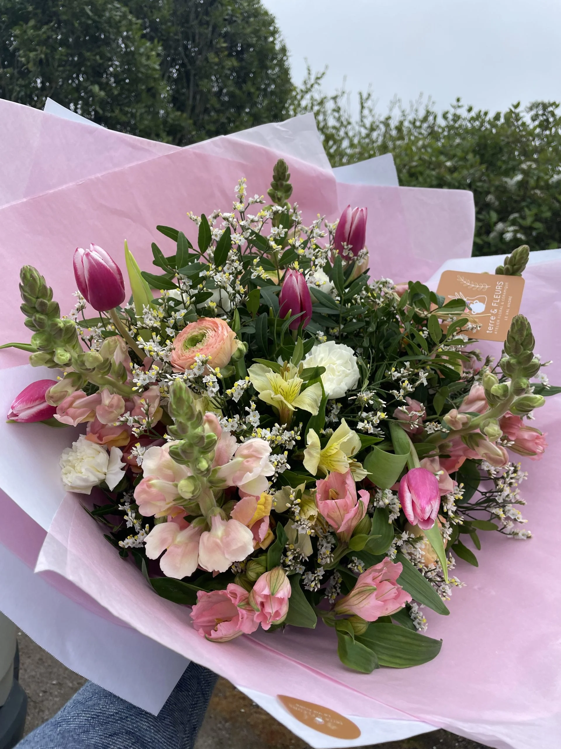 Bouquet Anniversaire, par Atelier floral 'terre & FLEURS', fleuriste à Pléneuf-Val-André
