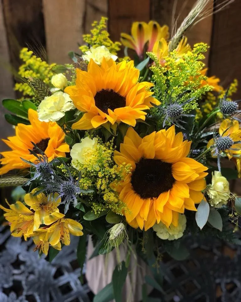 Bouquet soleil sauvage, par Les fleurs de Célony, fleuriste à Aix-en-Provence