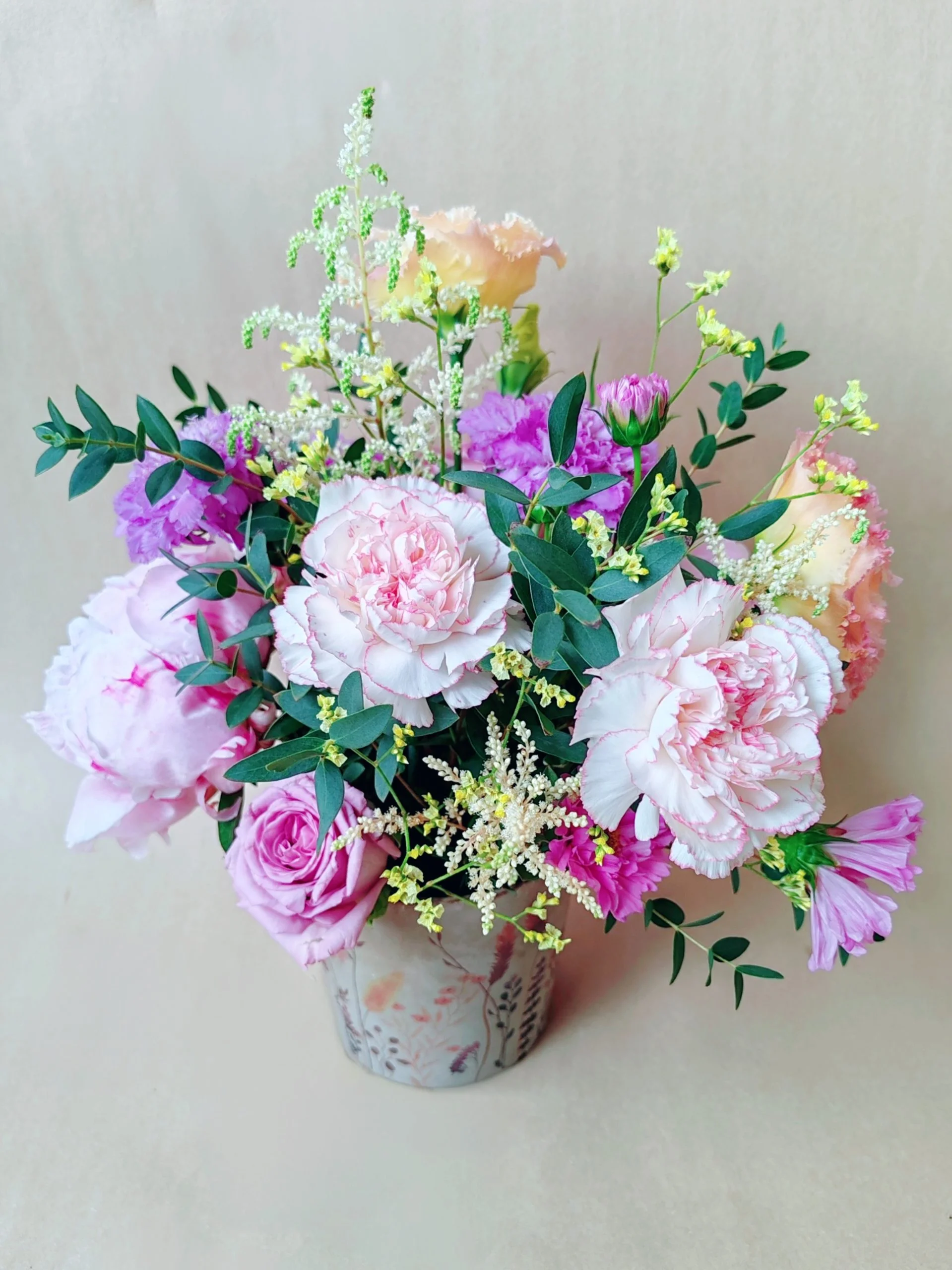 Composition / Centre de table, par Les Rêveries d'Elise - Studio floral, fleuriste à Aix-en-Provence