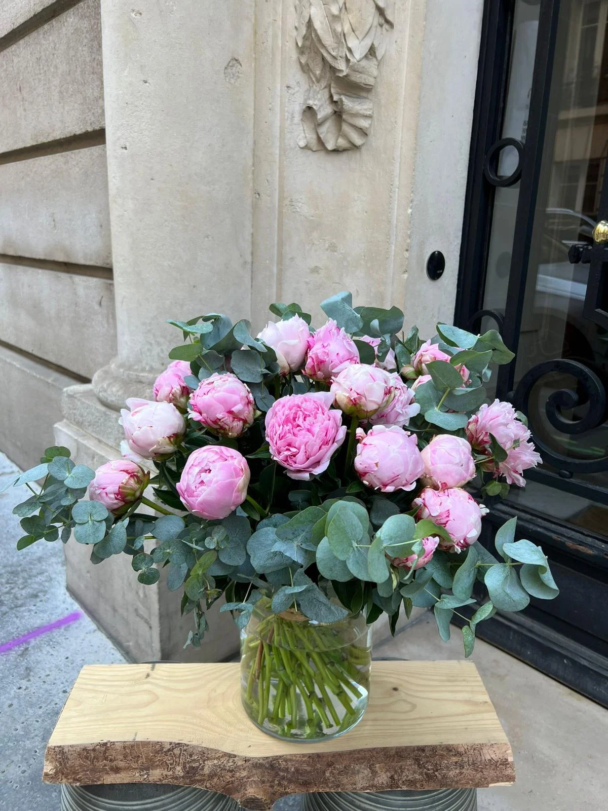 Bouquet de Pivoines, par Le Jardin du 15e, fleuriste à Paris
