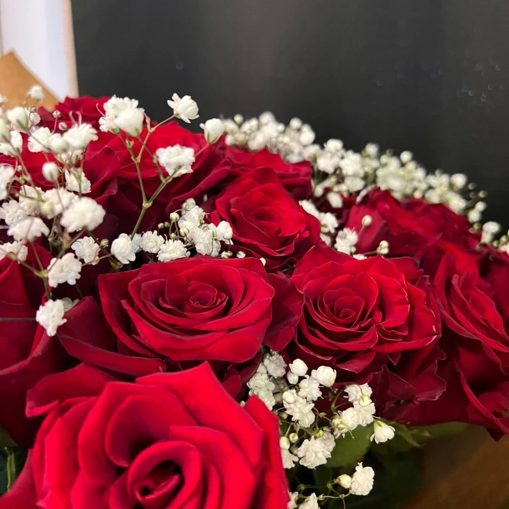 Un bouquet de roses rouges, par Bertille, fleuriste à Beaune