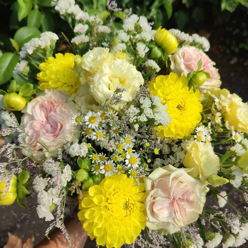 Bouquet Naissance, par Fleuriste Guille, fleuriste à Sainte-Bazeille