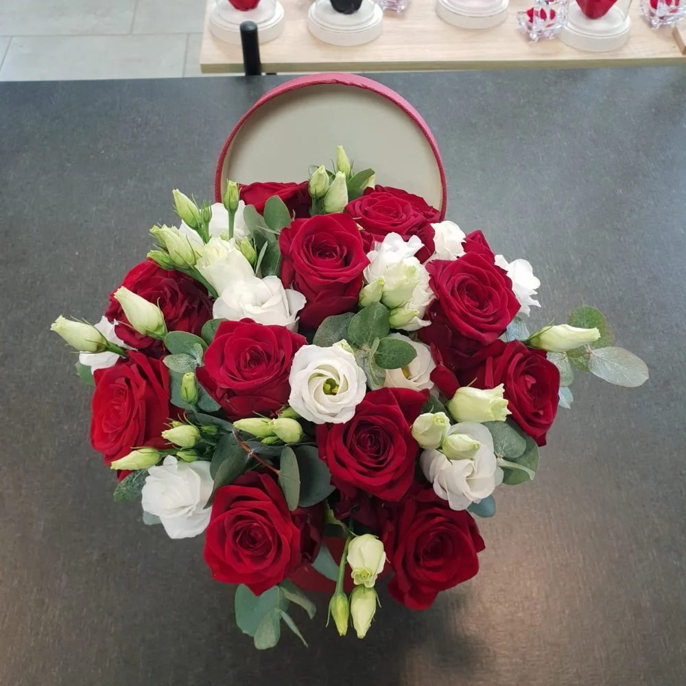Bouquet Saint-Valentin, par Un jour une fleur, fleuriste à Tigery